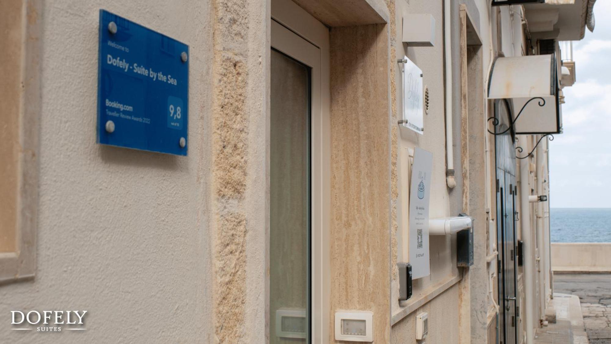 Dofely - Suite By The Sea Polignano a Mare Exterior photo